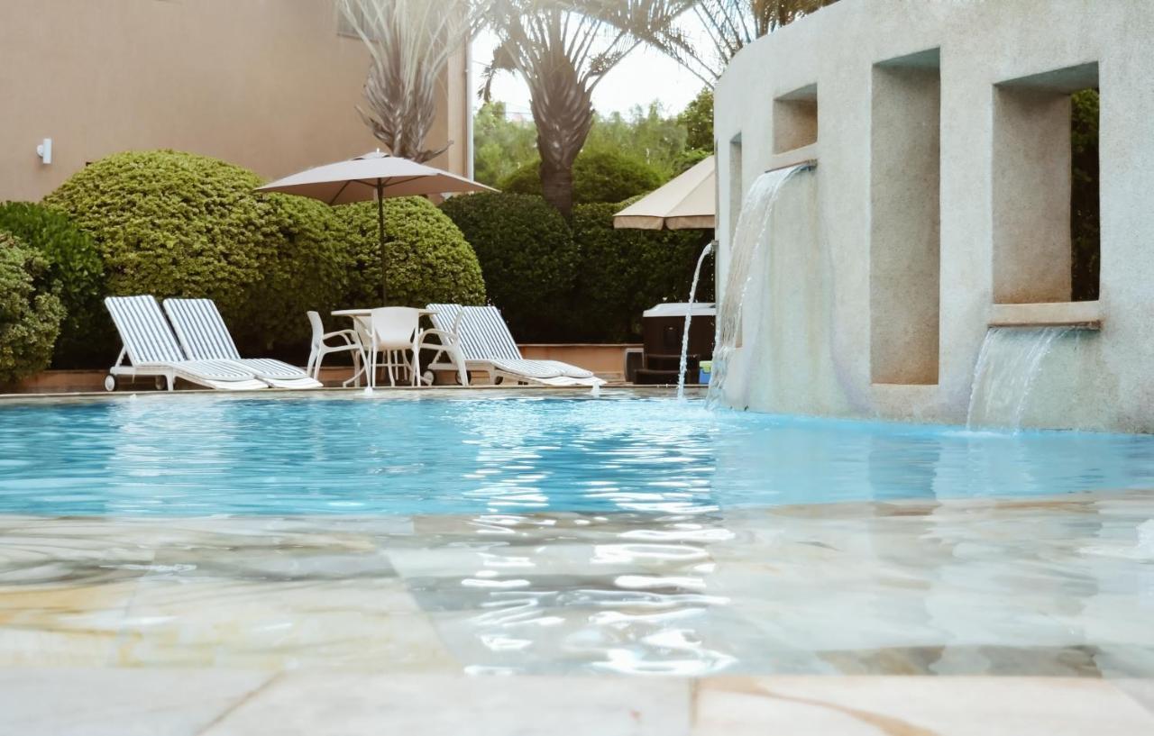 Gandini Hotel Itu Exterior photo